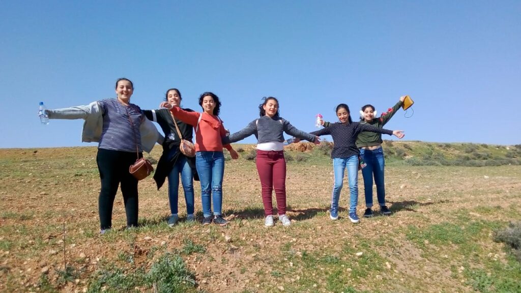 You are currently viewing مخيم للفتيات في رعية سيدة الزيارة في عنجرة – الأردن