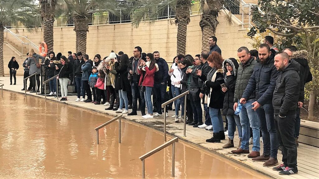 Read more about the article رحلة حج لعائلات غزة إلى الأماكن المقدسة في فلسطين