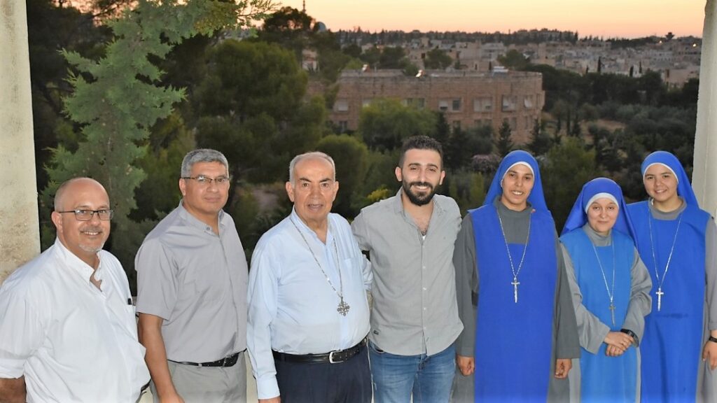 Lee más sobre el artículo Graduación en Alepo Siria